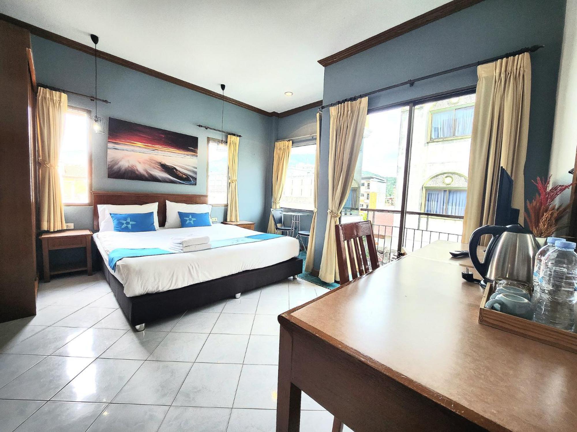 Sea Front Home Hotel - Patong Beach Eksteriør bilde