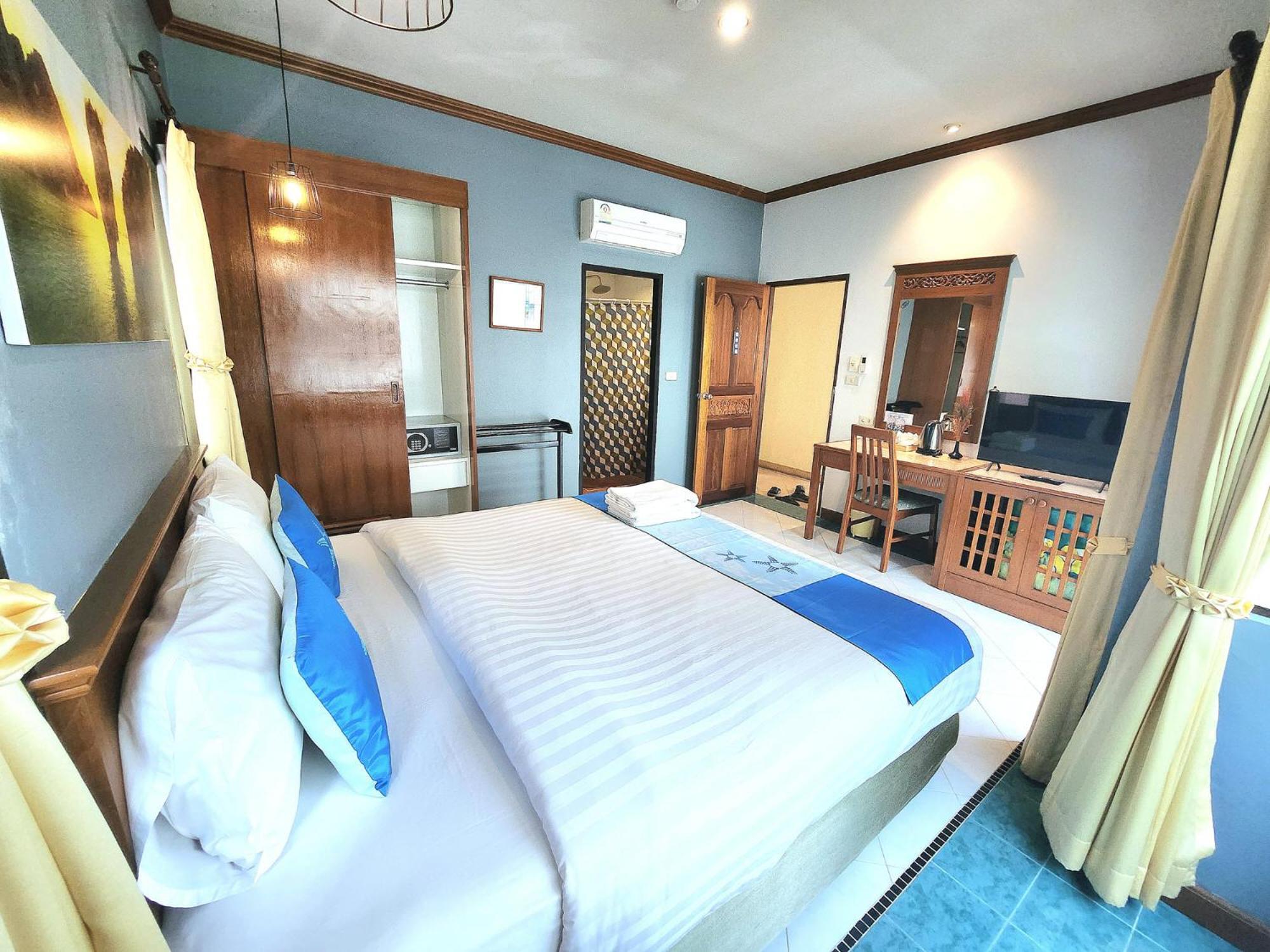 Sea Front Home Hotel - Patong Beach Eksteriør bilde