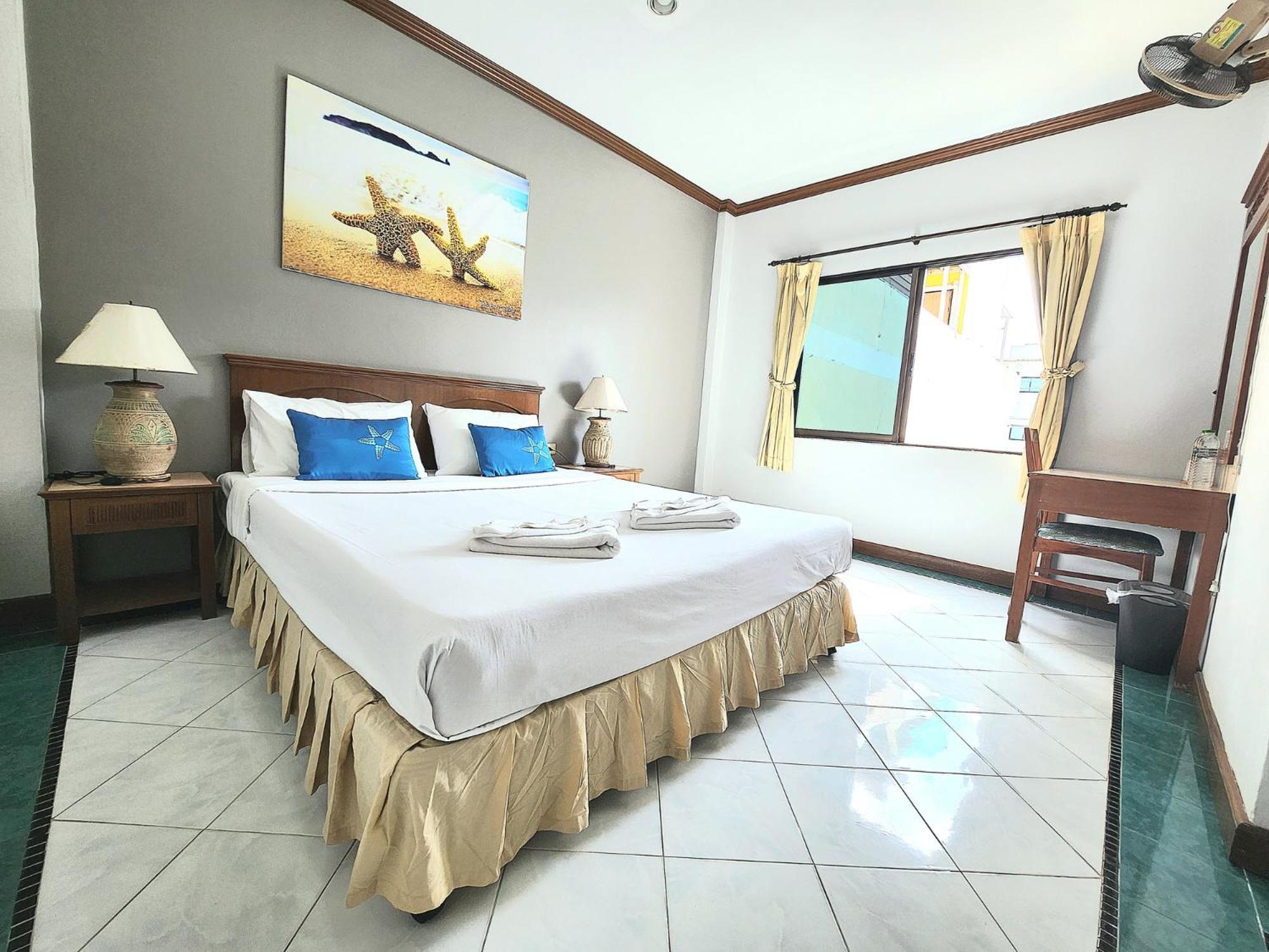 Sea Front Home Hotel - Patong Beach Eksteriør bilde